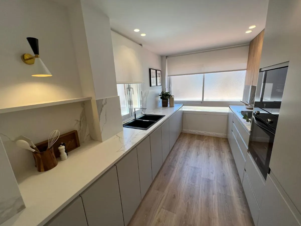 מאלגה Donoso Cortes & Free Parking By Ele Apartments